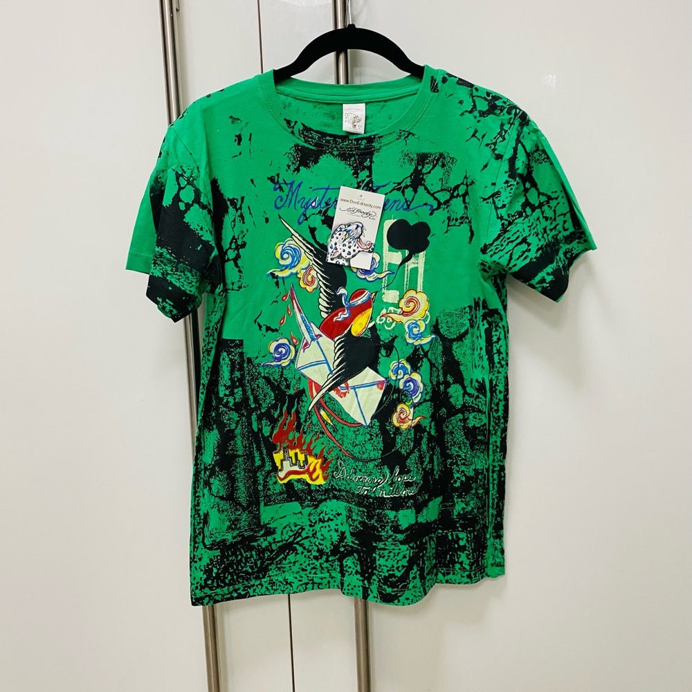 NWT Ed Hardy Kids Delivering Hope To Millions T-Shirt Boys